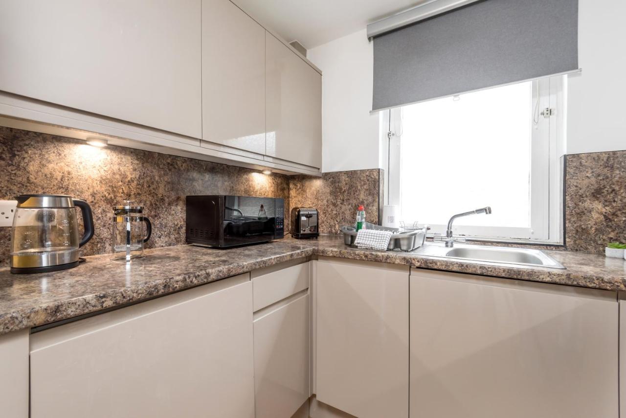 Cosy 1 Bedroom In The West End Единбург Екстериор снимка
