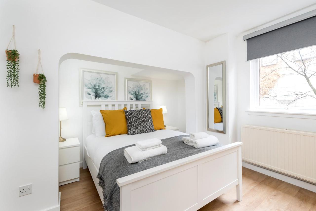 Cosy 1 Bedroom In The West End Единбург Екстериор снимка